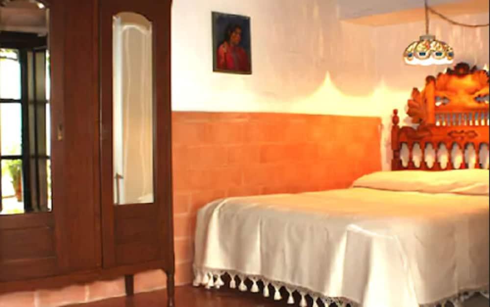 Casa Carmen Bed & Breakfast Сан Мигел де Аленде Екстериор снимка